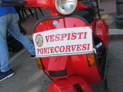 Gemellaggio con i Vespisti Pontecorvesi ed il Vespa & Van Club des Glaciers!!